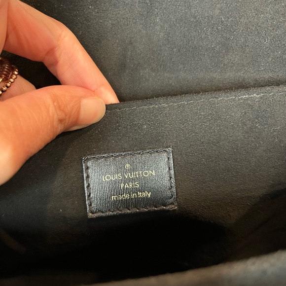 🎀Louis Vuitton Black Since 1854 Jacquard Textile Pochette Metis - Picture 16 of 16